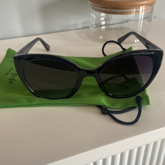 kate spade Accessories - BN Kate Spade Cateye Samantha Sunglasses ♠️